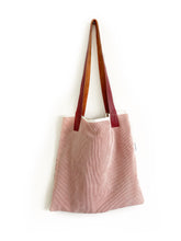 Afbeelding in Gallery-weergave laden, Roze tote.bag met ribstof
