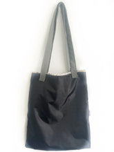 Afbeelding in Gallery-weergave laden, Grijze tent tote.bag met blad
